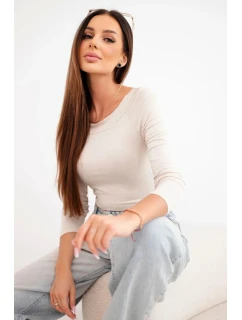Dámska viskózna blúzka so širokým výstrihom a dlhými rukávmi béžová