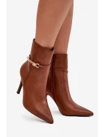 Dámské kotníkové boty na jehlovém podpatku s páskem a zlatým zateplené Camel model 21710800 - Boto