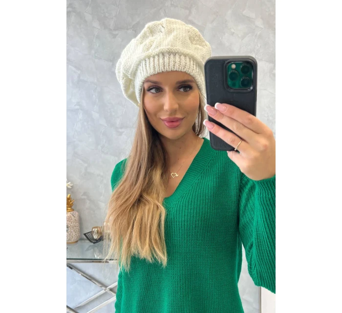 Dámská čepice Sofia model 18752191 ecru - K-Fashion Dámská čepice Sofia model 18752191 ecru - K-Fashion