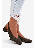 Materiálové dámské sandály na podpatku tmavě zelené model 22102914 - Boto