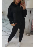 Zateplená souprava s mikinou model 18747965 ve spodní části černé barvy - K-Fashion Zateplená souprava s mikinou model 18747965 ve spodní části černé barvy - K-Fashion