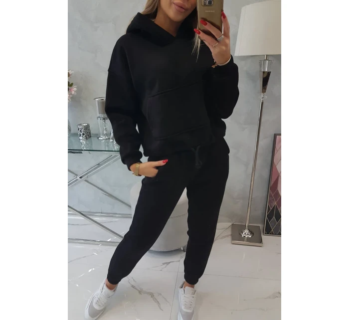 Zateplená souprava s mikinou model 18747965 ve spodní části černé barvy - K-Fashion Zateplená souprava s mikinou model 18747965 ve spodní části černé barvy - K-Fashion