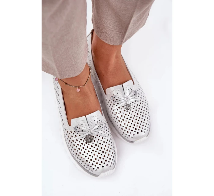 Dámske topánky z prírodnej kože - strieborné