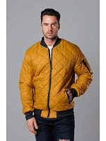 Tmavě žlutá prošívaná pánská bunda typu "bomber" model 18344839 - J.STYLE Tmavě žlutá prošívaná pánská bunda typu "bomber" model 18344839 - J.STYLE