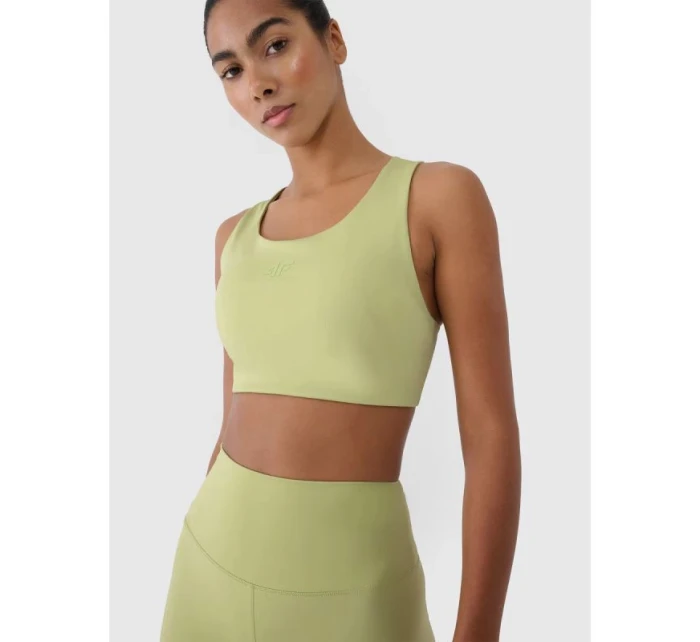 Dámska tréningová podprsenka 4F 4FRSS25USBAF152-42S Dámska tréningová podprsenka 4F 4FRSS25USBAF152-42S