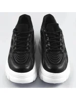 Černé dámské sportovní boty na platformě model 17258788 Černé dámské sportovní boty na platformě model 17258788