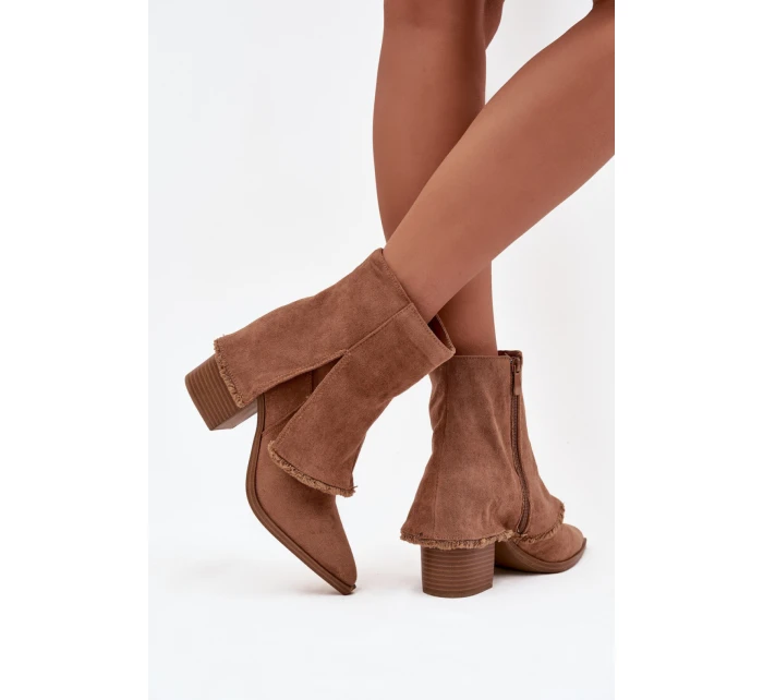 Topánky na podpätku model 219570 Krok vo veľkom štýle