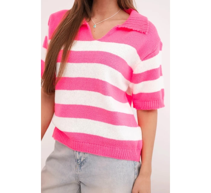 Dámský pruhovaný svetr s límečkem a krátkým rukávem neonově růžový