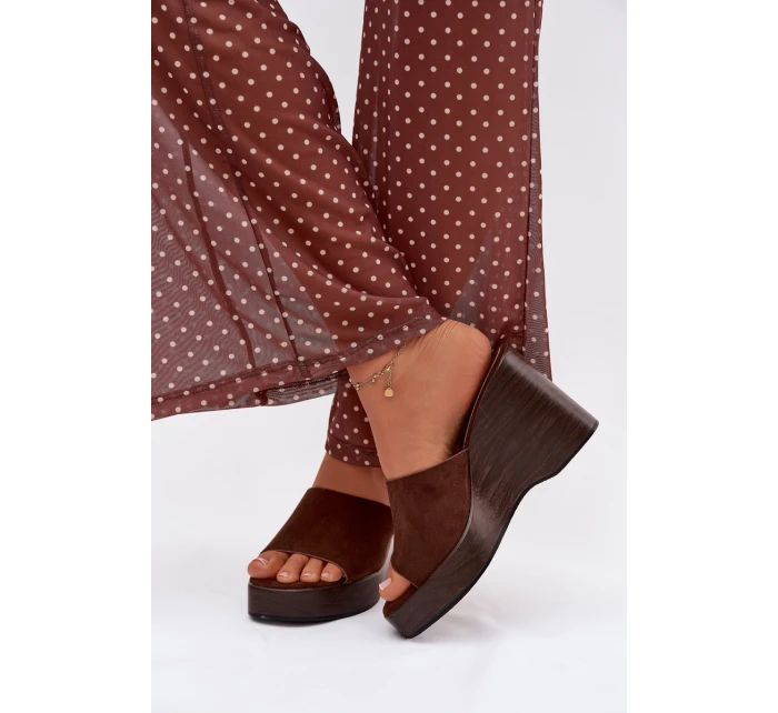 Ženské pantofle na platformě čokoládové Ravelia Ženské pantofle na platformě čokoládové Ravelia