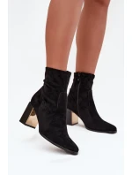 Dámske čižmy Amelisse - čierne, na podpätku, zateplené so zlatými detailmi