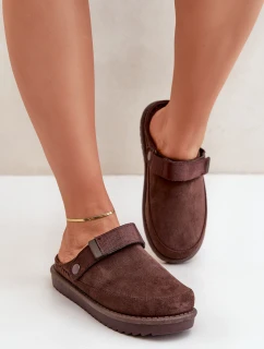 Zateplené dámské pantofle na platformě čokoládové model 21680700 - Boto