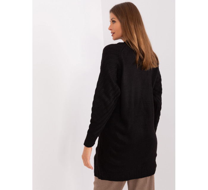 Čierny dlhý oversize sveter s vlnou