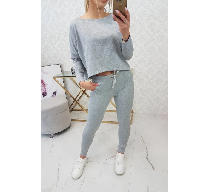 Súprava s oversize šedou blúzkou Súprava s oversize šedou blúzkou