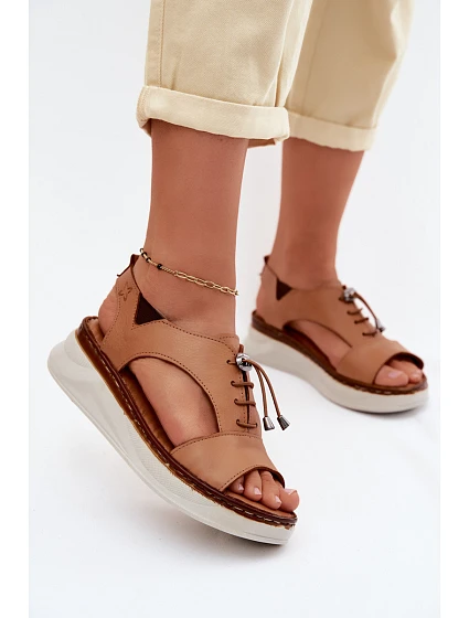 Kožené dámské sandály na platformě model 22149678 Camel - Maciejka