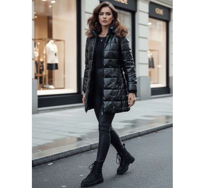 dámská prošívaná zimní bunda s kapucí černá Dstreet model 21995525 - FashionStreet dámská prošívaná zimní bunda s kapucí černá Dstreet model 21995525 - FashionStreet