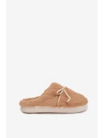 Kožešinové pantofle s mašlí Camel model 21772514 - Boto Kožešinové pantofle s mašlí Camel model 21772514 - Boto