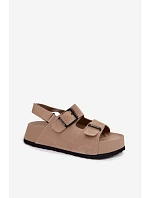 Sandále model 225952 Krok vo veľkom štýle