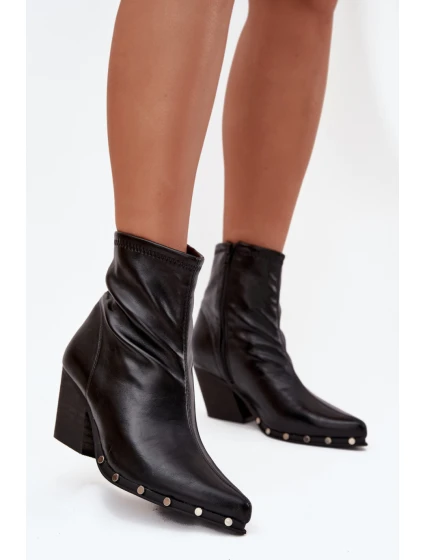 Topánky na podpätku model 217499 Krok vo veľkom štýle