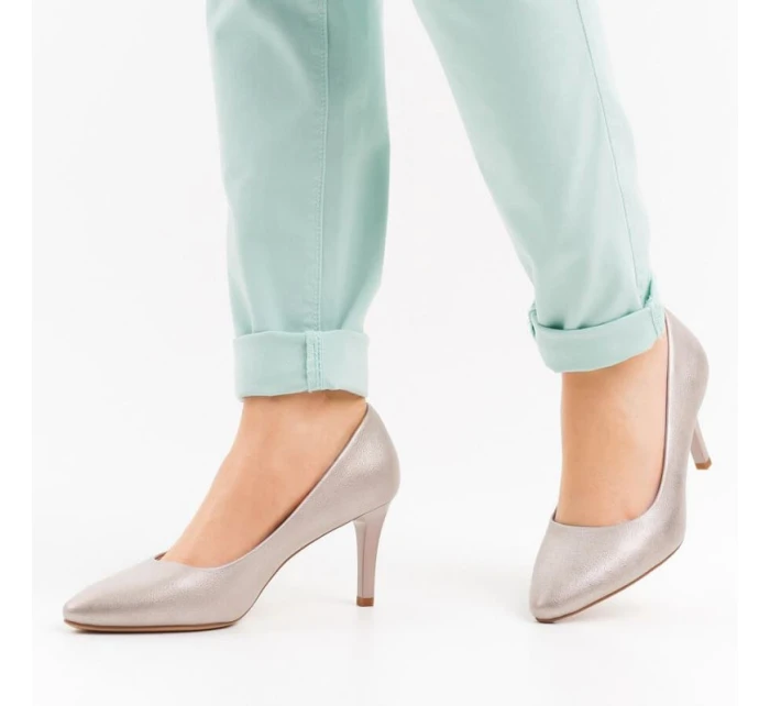 Sergio Leone W 1336 zlaté podpätky