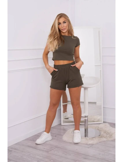 Bavlněná souprava s khaki šortkami Bavlněná souprava s khaki šortkami