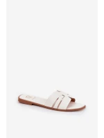 Dámské Pantofle Na Plochém Podpatku S Eko Kůže Bílé model 21688606 - Boto