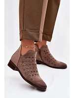 Dámske perforované členkové topánky na nízkom podpätku Vinceza 58626 dark beige Dámske perforované členkové topánky na nízkom podpätku Vinceza 58626 dark beige