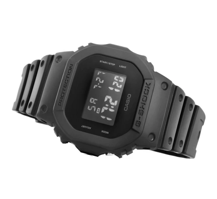 CASIO G-SHOCK Pánske hodinky DW-5600UBB-1ER + BOX CASIO G-SHOCK Pánske hodinky DW-5600UBB-1ER + BOX