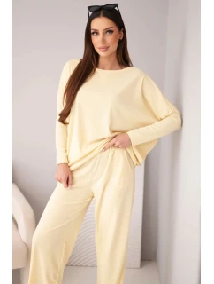 Dámsky viskózový set s voľnou blúzkou a nohavicami žltý
