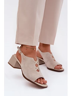 Sandály z přírodního semiše na podpatku Maciejka K7521-22 světle béžové