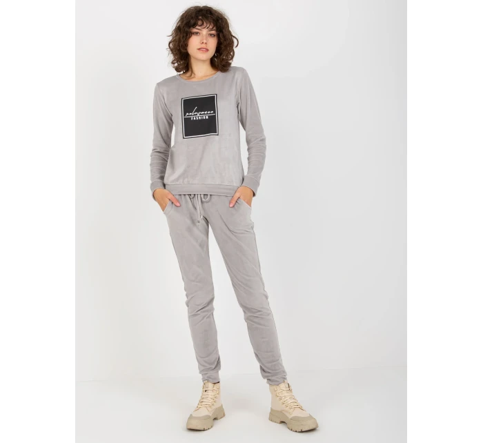 Súprava RV KMPL 8440.58P svetlo šedá