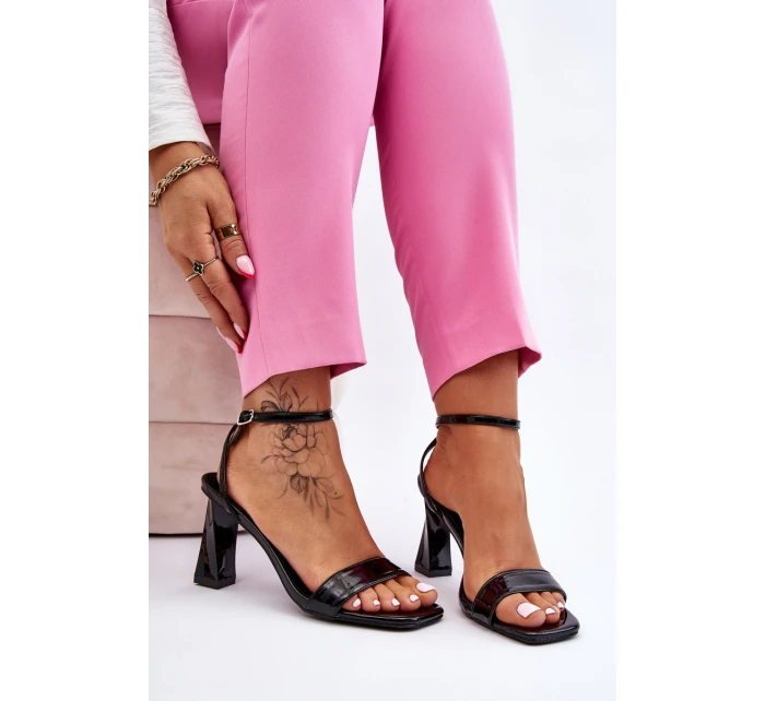 Lakierowane Sandały Na Obcasie Czarne Owen
