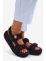 Zdobené dámské sandály na platformě model 22111259 Černé - Goe