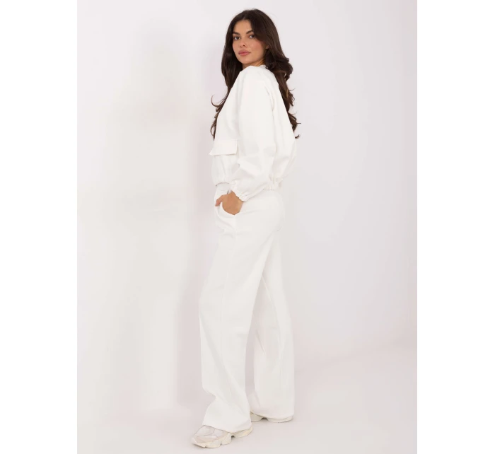 Bluza MJ BL model 21766118 ecru - FPrice