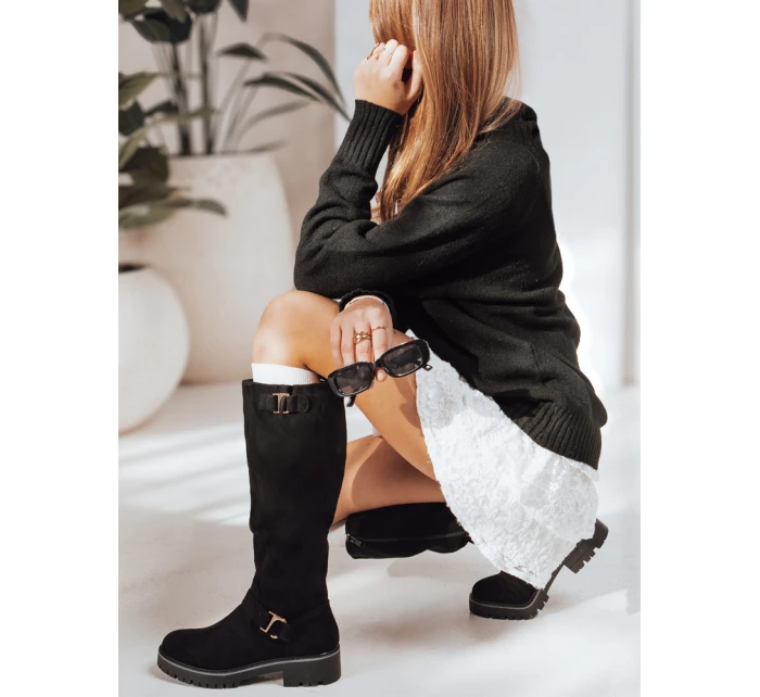 Dámské semišové černé kozačky Dstreet model 21993765 - FashionStreet Dámské semišové černé kozačky Dstreet model 21993765 - FashionStreet