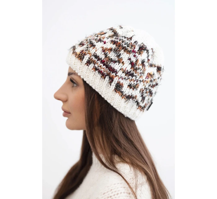 Dámská zimní vlněná čepice s ozdobnými krystalky K399 černá Dámská zimní vlněná čepice s ozdobnými krystalky K399 černá