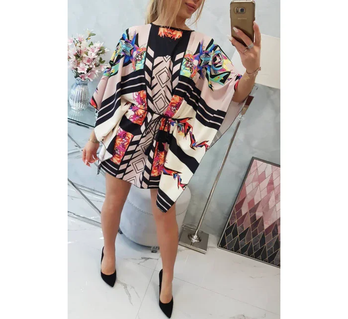 Netopierie šaty s viazaním v páse, béžové