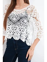 Dámsky bavlnený sveter s krátkym rukávom azura s ozdobným vzorom biely