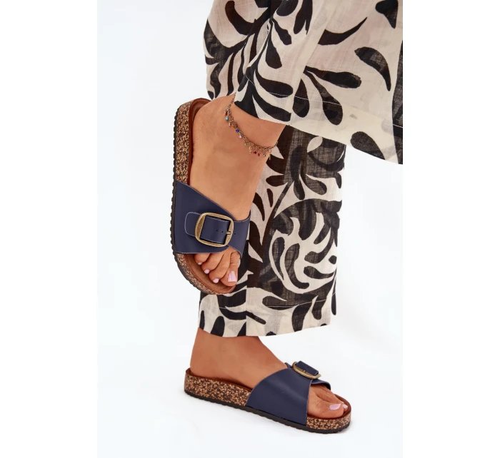 Klapki Damskie Na Korkowej Platformie Z Klamrą Granatowe Vianara Klapki Damskie Na Korkowej Platformie Z Klamrą Granatowe Vianara