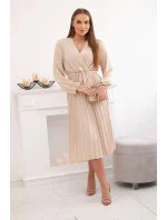 Šaty s viazaným plisovaným lemom béžové