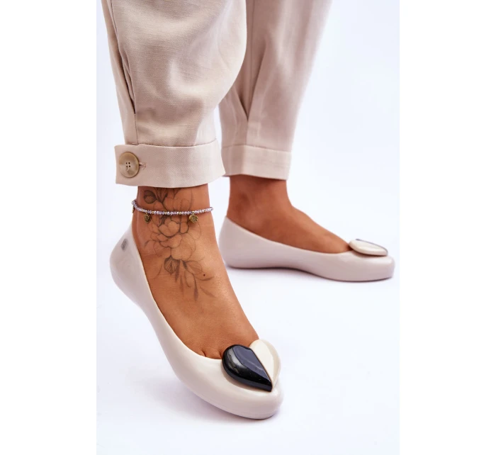 Dámské baleríny se srdcem model 21616916 světle béžová - Zaxy