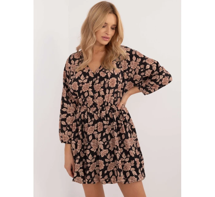 Šaty DHJ SK 19861 7.94 čierno-béžové Šaty DHJ SK 19861 7.94 čierno-béžové