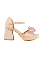 Pěkné dámské sandály hnědé na širokém podpatku Pěkné dámské sandály hnědé na širokém podpatku