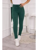 Tepláky se zavazováním v pase tmavě zelené