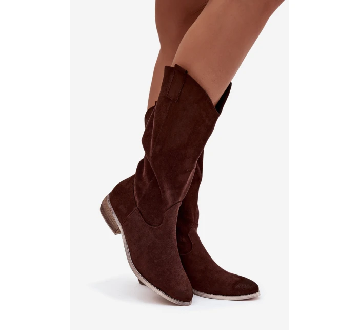 Kozaki Kovbojky Na Nízkém Podpatku Z Eko Semiše Čokoládové Cherrie Kozaki Kovbojky Na Nízkém Podpatku Z Eko Semiše Čokoládové Cherrie