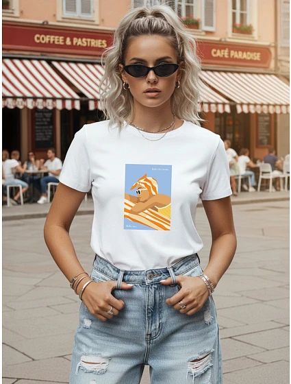 Tshirt damski bawełniany z nadrukiem klasyczny biały model 22277166 - FashionStreet Tshirt damski bawełniany z nadrukiem klasyczny biały model 22277166 - FashionStreet