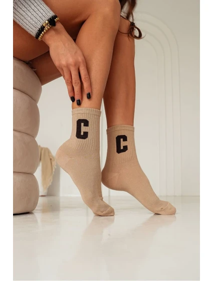 Bawełniane Skarpetki Damskie Z Literą C Beżowe Bawełniane Skarpetki Damskie Z Literą C Beżowe