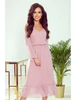 Dámske šifónové midi šaty vo špinavo ružovej farbe s výstrihom a volánikom 304-1 Dámske šifónové midi šaty vo špinavo ružovej farbe s výstrihom a volánikom 304-1