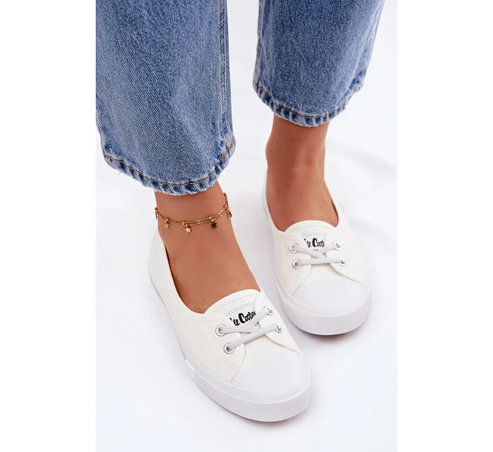 Dámské tenisky Lee Cooper LCW-26-31-4356 Bílé Dámské tenisky Lee Cooper LCW-26-31-4356 Bílé
