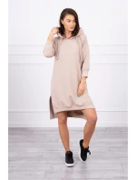 Šaty s kapucňou a dlhším chrbtom béžové Šaty s kapucňou a dlhším chrbtom béžové