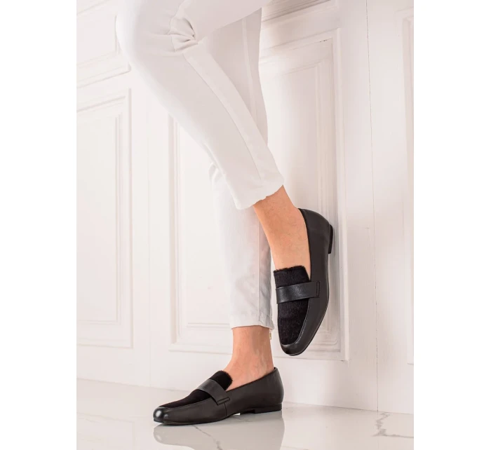 Originálne poltopánky dámske čierne na plochom podpätku Originálne poltopánky dámske čierne na plochom podpätku